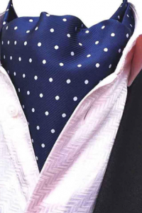  Ascot nyaksál